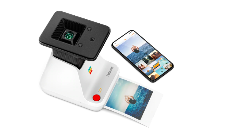 Lleva tus fotos al pasado con la impresora Polaroid Lab Instant Printer. Lleva tus fotos al pasado con la impresora Polaroid Lab Instant Printer.