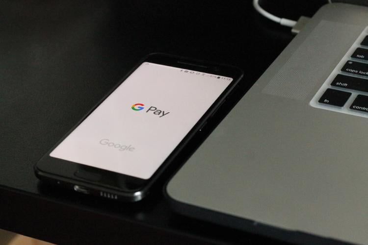 Los emuladores permiten ejecutar juegos y aplicaciones Android en nuestros ordenadores. Los emuladores permiten ejecutar juegos y aplicaciones Android en nuestros ordenadores.