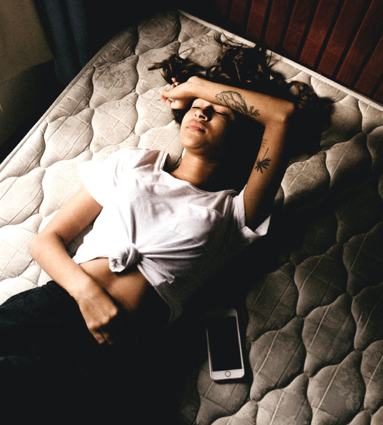 photo-1552081844-512cf156e161 photo-1552081844-512cf156e161