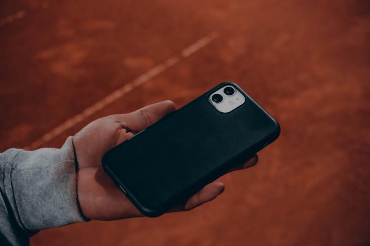 Cuando nuestro teléfono se congela y deja de responder, deberemos resetearlo para eliminar cualquier error que esté teniendo lugar en el terminal. Cuando nuestro teléfono se congela y deja de responder, deberemos resetearlo para eliminar cualquier error que esté teniendo lugar en el terminal.