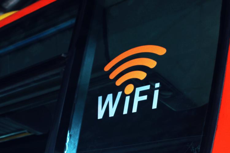 Utiliza etiquetas NFC para compartir la contraseña WiFi de tu hogar.