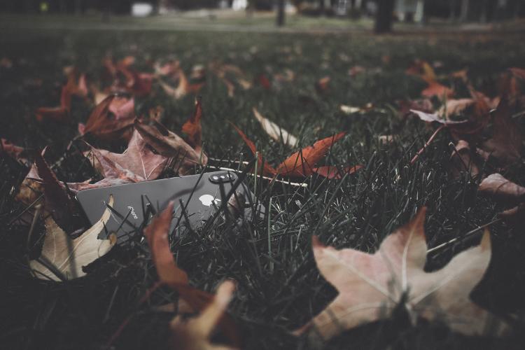 El número IMEI de nuestro teléfono nos será de gran ayuda en casos como robo o pérdida del terminal, ya que con él podremos bloquearlo o rastrearlo. El número IMEI de nuestro teléfono nos será de gran ayuda en casos como robo o pérdida del terminal, ya que con él podremos bloquearlo o rastrearlo.